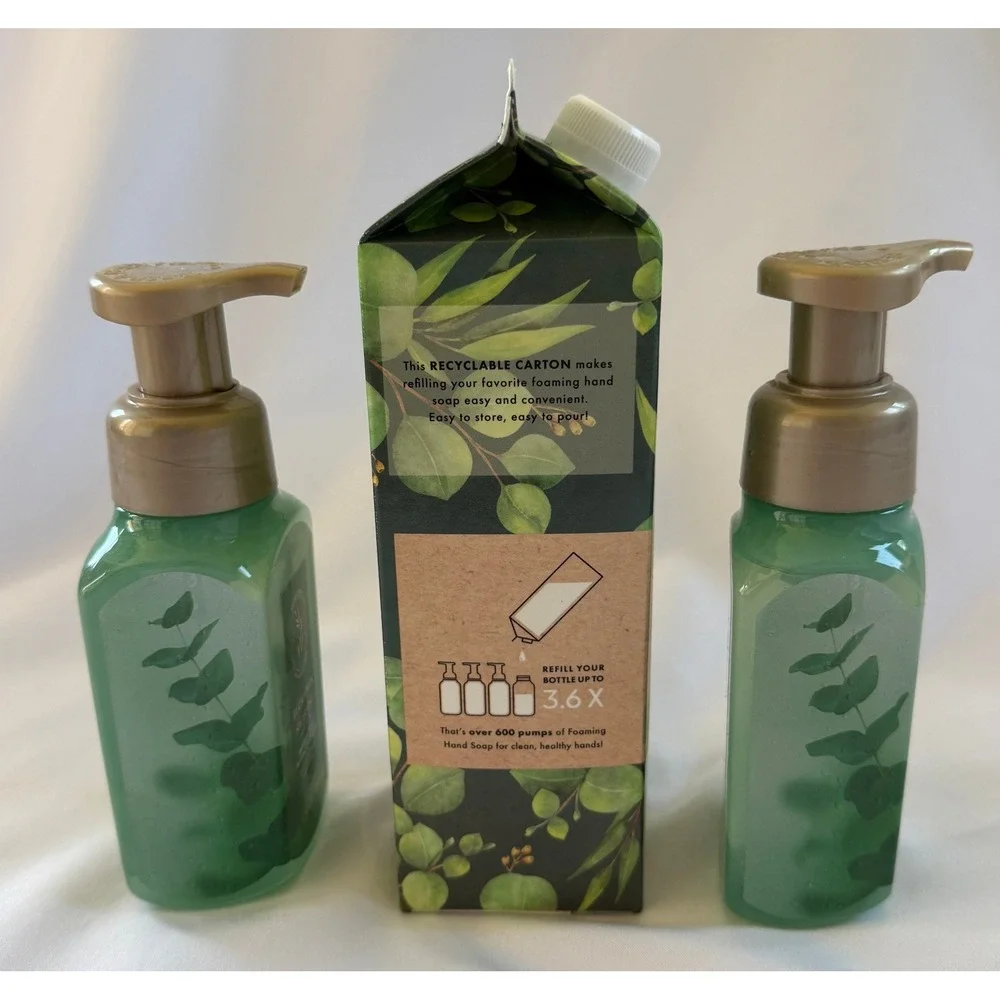 Bath & Body Works Eucalyptus Spearmint Foaming Hand Soap 2 Bottles & 32oz Refill